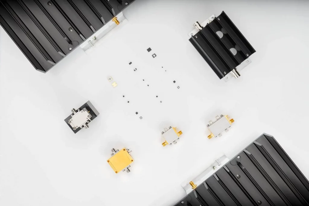 Boost Your Knowledge: A Comprehensive Guide to RF Amplifiers - Types and Applications Explained 2 RF Amplifiers