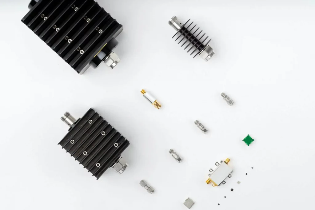 BOOST YOUR KNOWLEDGE: A COMPREHENSIVE GUIDE TO RF ATTENUATORS - TYPES AND APPLICATIONS EXPLAINED 1 RF ATTENUATORS